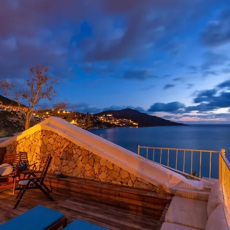 Customs House Tatil Evi Kalkan