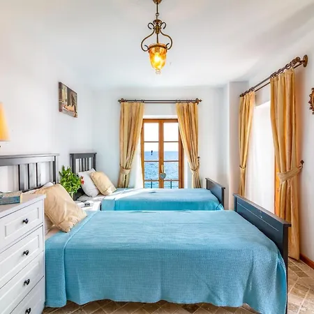 Customs House Tatil Evi Kalkan